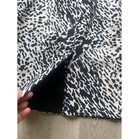 Talbots Leopard Print Dress, Petite size 8P, sleeveless - Picture 3 of 9